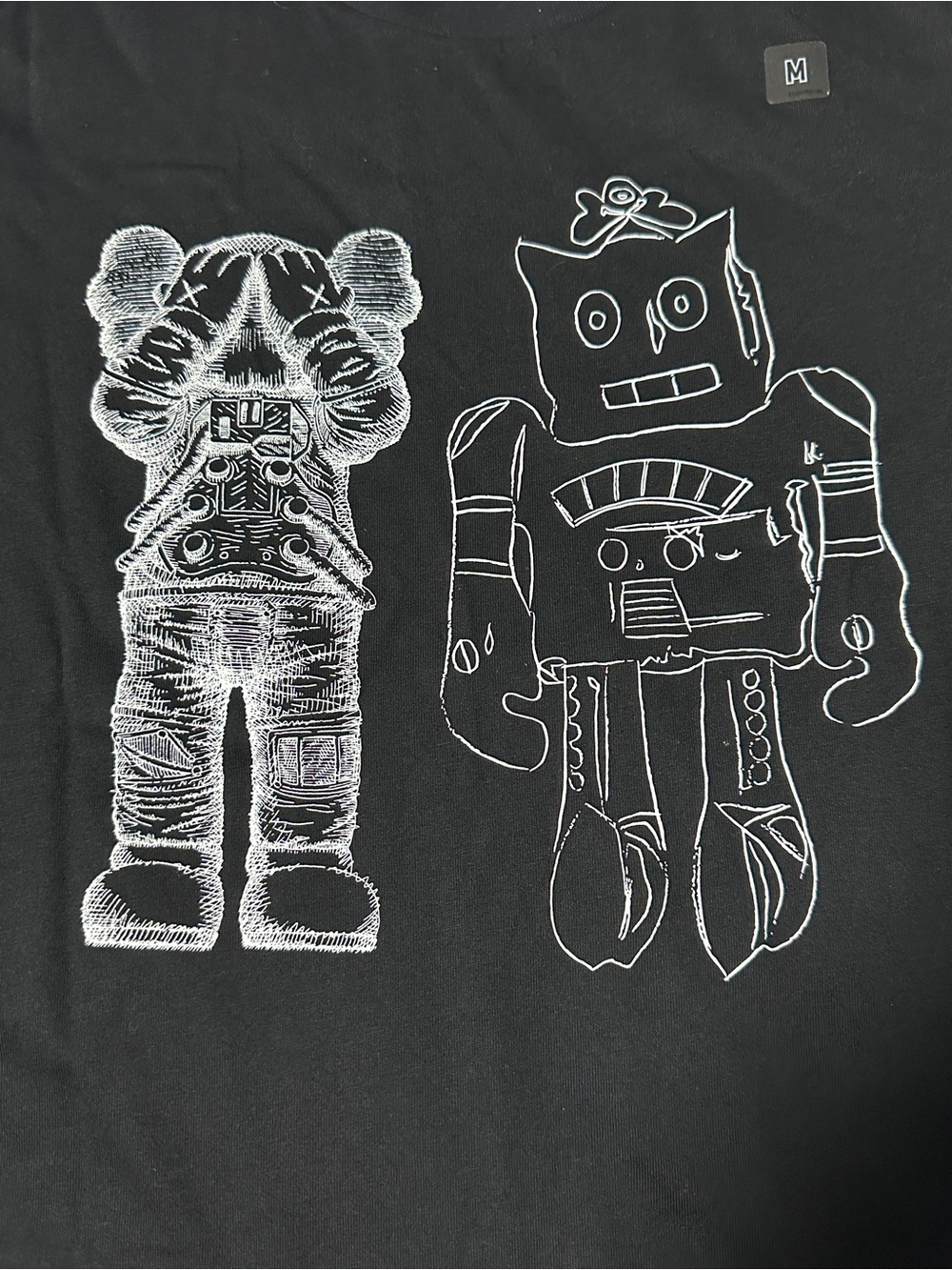 KAWS x Warhol x Uniqlo UT Black Graphic Tee NWT - Picture 5 of 7